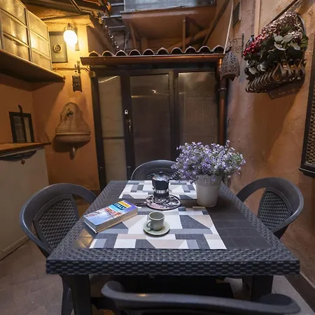 Romantic Nest By Piazza Navona Apartamento Roma