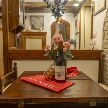 Romantic Nest By Piazza Navona Апартаменты